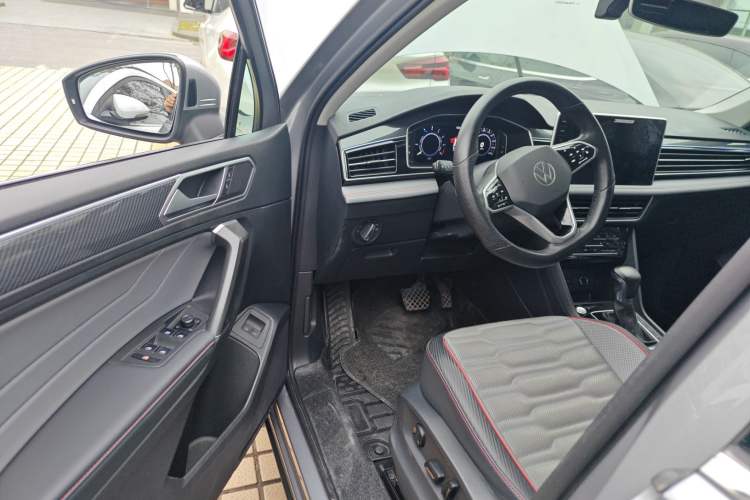 Used Volkswagen Tiguan L New Energy 2022 430 PHEV Plug-in Hybrid Flagship Edition Driver Seat