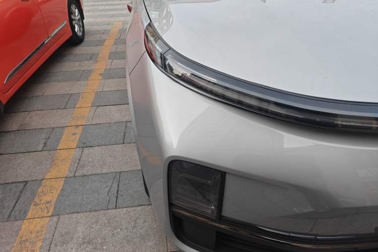 Used Li Auto L8 2023 Pro Model