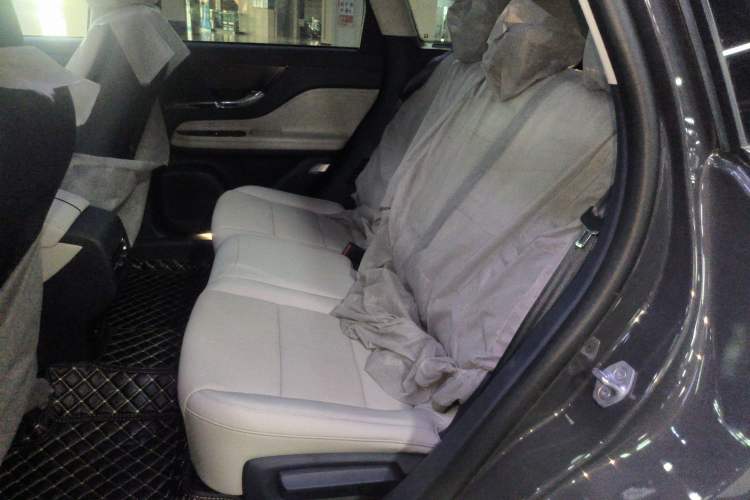 Used Lincoln Corsair 2023 2.0T Two-Wheel-Drive Luxury Edition