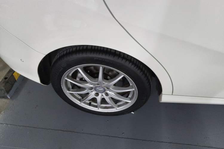 Used Mercedes-Benz B-Class 2015 B 200 Sport Edition