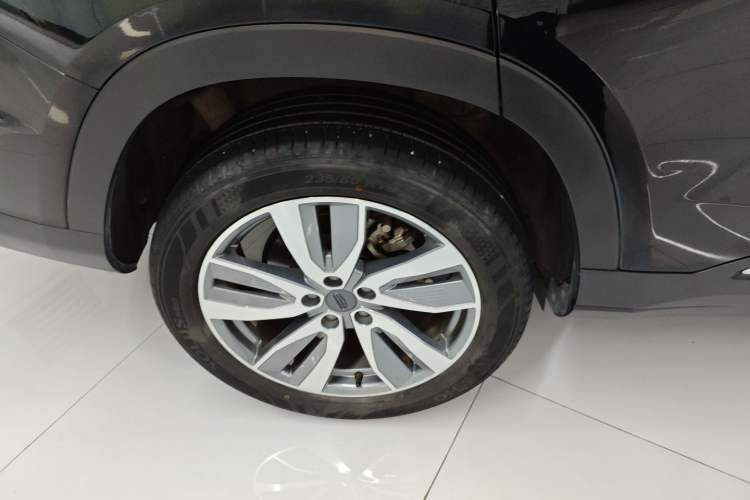 Used Geely Auto Haoyue 2022 1.8TD DCT Luxury 7-Seater Exterior 5