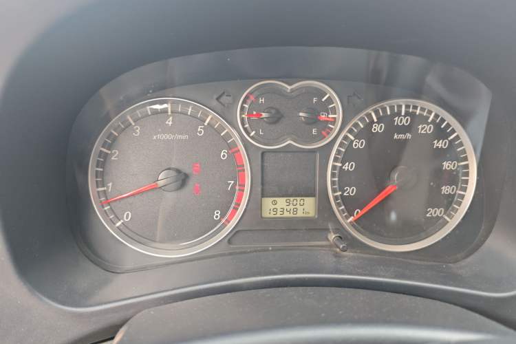 Used Haval H5 Classic 2012 European-style 2.0L Two-Wheel Drive Elite Model