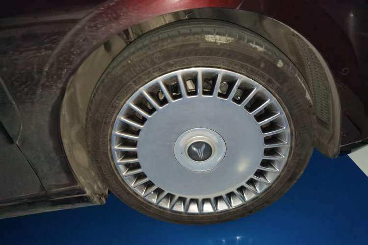 Used VOYAH Lantu Chiguang L 2026 Four-Wheel-Drive Ultra
