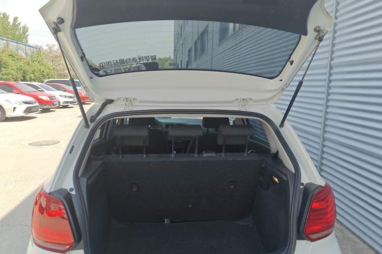 Used Volkswagen Polo 2016 1.4L Automatic Trendy Model