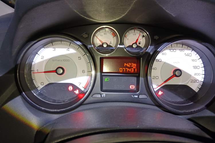 Used Peugeot 308 2013 1.6L Manual YouShang Model
