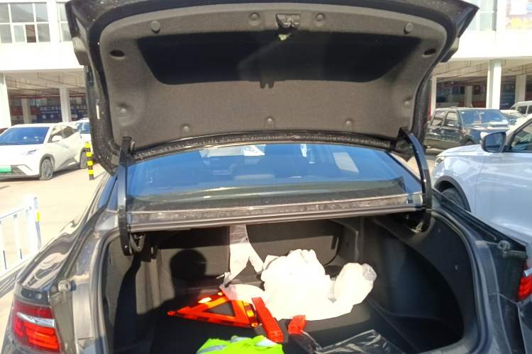 Used Geely Auto Preface 2026 Model Oriental Yao 1.5TD Fuyao Edition
