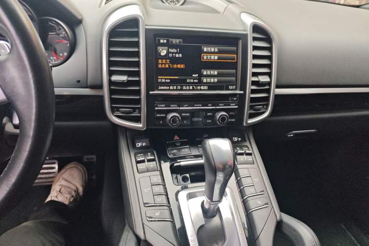 Used Porsche Cayenne 2014 Cayenne Platinum Edition 3.0T