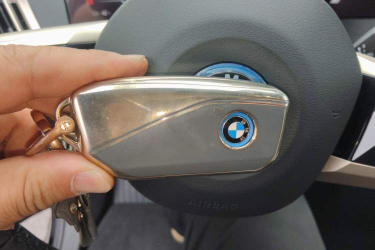 Used BMW iX 2023 xDrive40 Vehicle Key