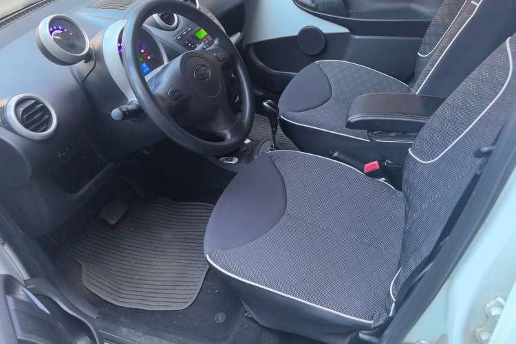 Used BYD F0 2015 1.0L AMT XuanKu Model
