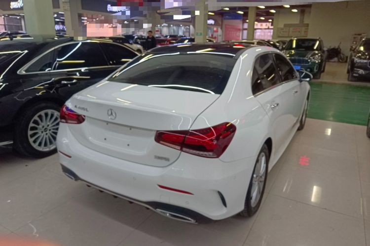 Used Mercedes-Benz A-Class 2021 A 200 L Sport Sedan Fashion Model
