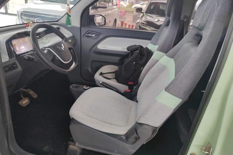 Used Wuling Hongguang MINIEV 2022 Macaron Premium Model – Lithium Iron Phosphate