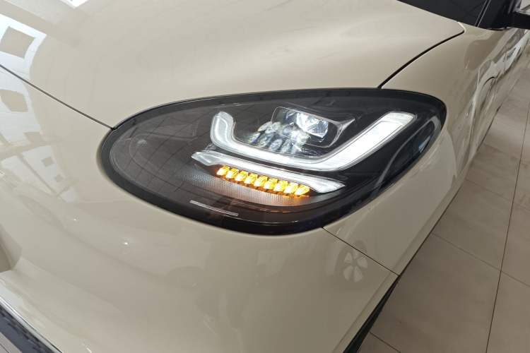 Used Wuling Bingo 2025 333 km Enjoyment Version Left Front Headlight