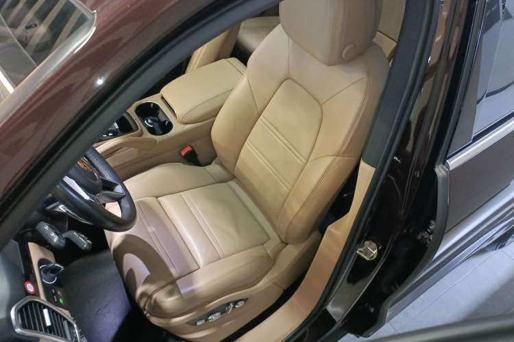 Used Porsche Cayenne E-Hybrid 2020 Cayenne E-Hybrid 2.0T