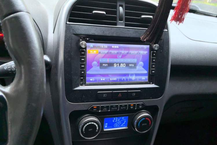 Used Chery Tiggo 3 2015 1.6L Manual Zhishang Commemorative Edition
