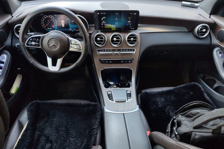 Used Mercedes-Benz GLC 2020 Facelift GLC 260 L 4MATIC Luxury Edition Center Console