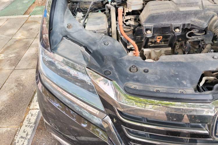 Used Honda Elysion 2019 2.0L Hybrid Supreme Edition Right Front Headlight