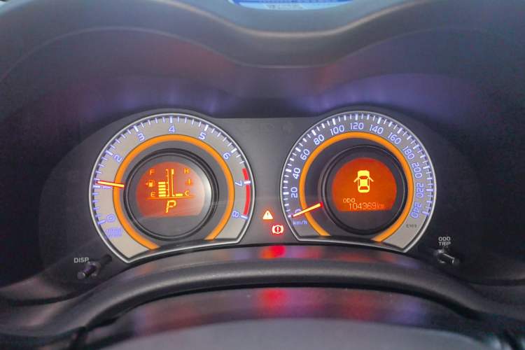 Used Toyota Corolla 2012 Luxurious Edition 1.8L CVT GL-i
