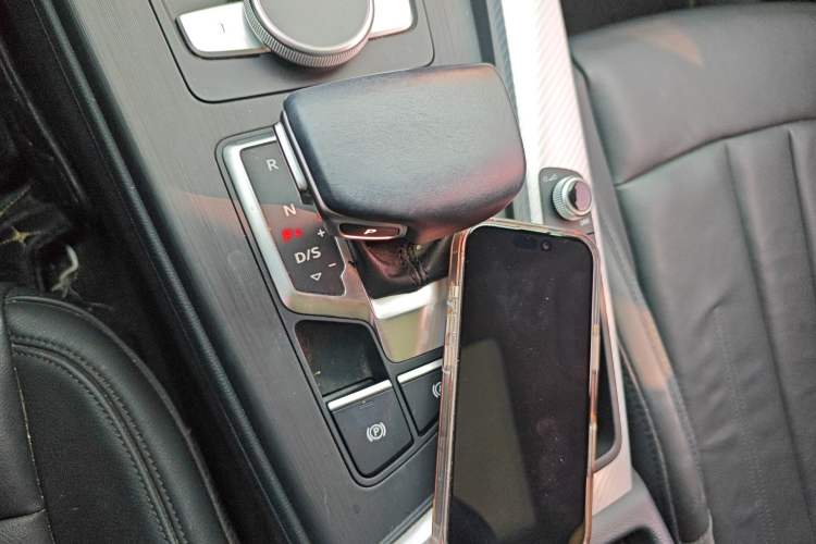 Used Audi A4L 2017 Plus 40 TFSI Fashion Model