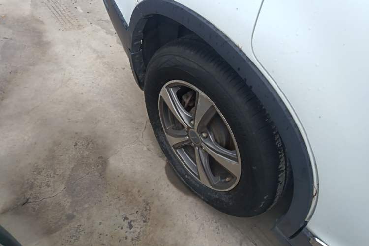 Used Haval H6 2014 Sport Edition 2.0T Diesel Manual Two-Wheel-Drive Elite Model