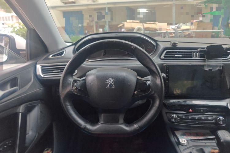 Used Peugeot 308 2018 1.6L Manual Fashion Edition