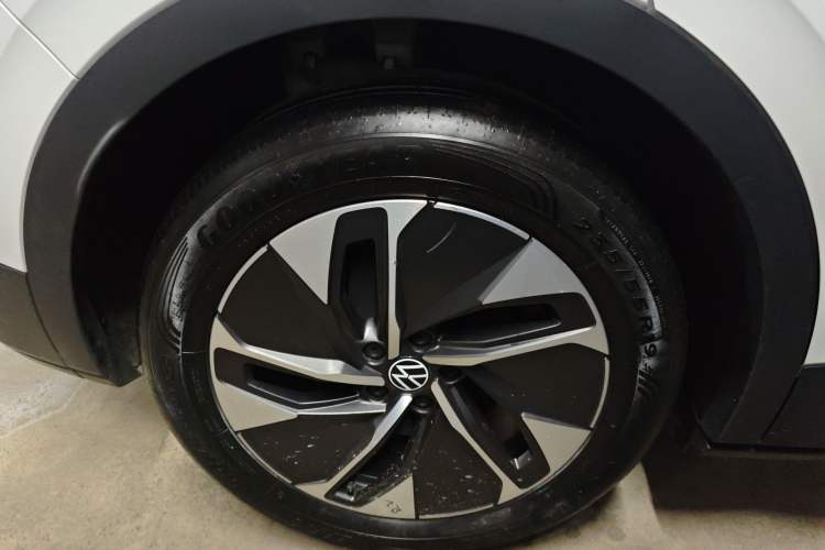 Used Volkswagen ID.4 CROZZ 2022 Standard Range PURE Edition