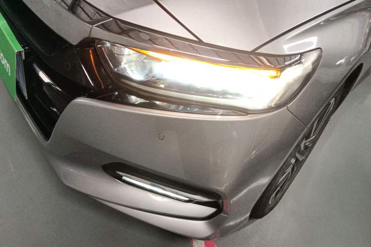 Used Honda Accord 2018 Rui Hybrid 2.0L Rui Ling Edition China VI
