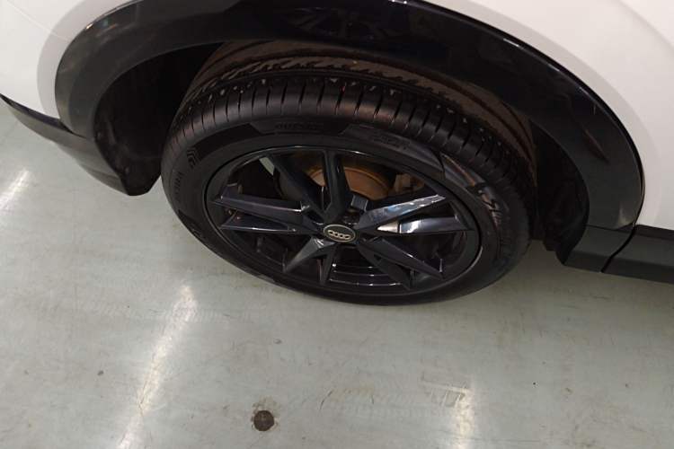 Used Audi Q2L 2018 35 TFSI Launch Exclusive Edition China V Right Rear Wheel Hub