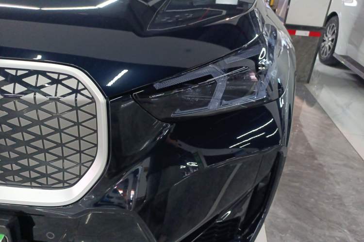 Used BMW iX1 2025 xDrive30L M Sport Midnight Edition Package
