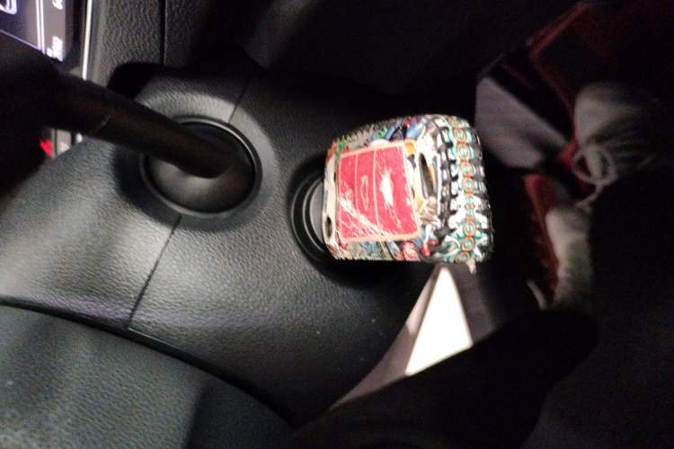 Used Volkswagen T-ROC 2019 230TSI DSG Two-Wheel-Drive Advanced Version China VI Standard
