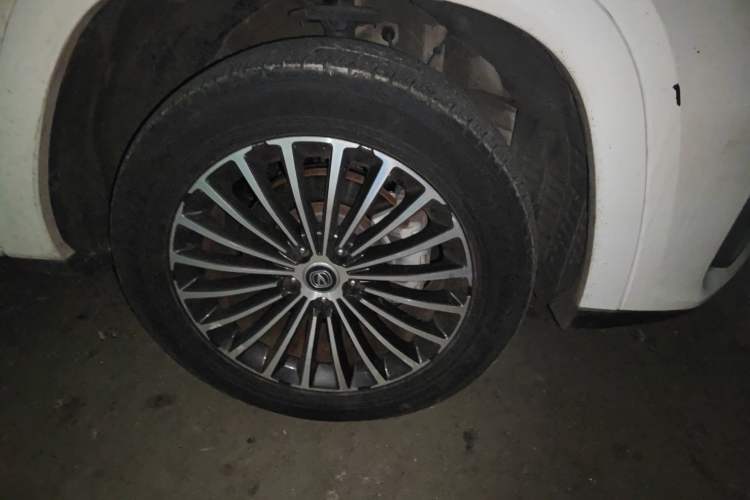 Used CHANGAN CS95 2019 2.0T Two-Wheel-Drive Luxury Version
