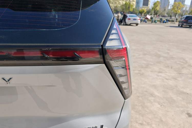 Used Geely Auto FX11 2023 1.5TD DCT Prestige Edition
