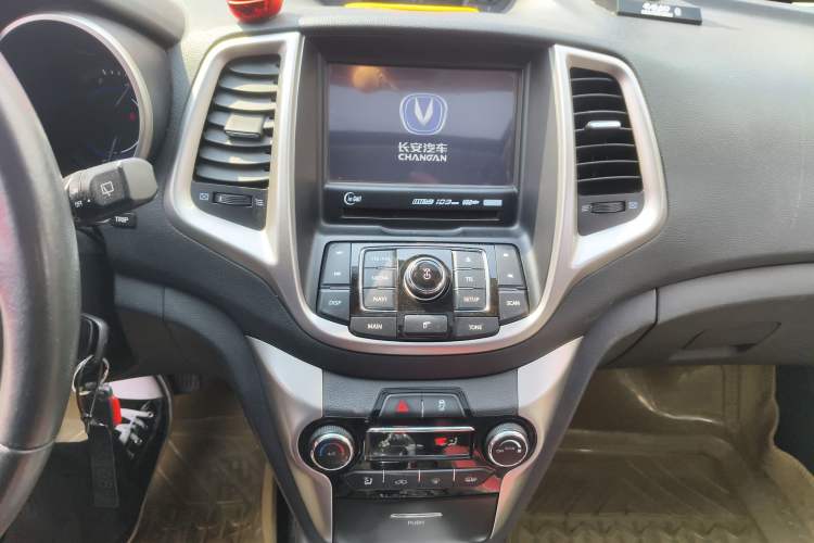 Used Changan Eado 2015 1.6L Automatic Junku Model China IV Standard
