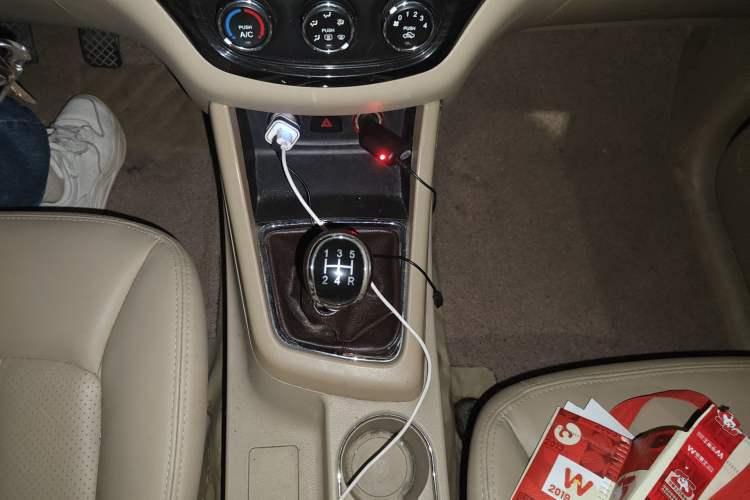 Used Baojun 730 2014 1.5L manual Comfort version 7 seats
