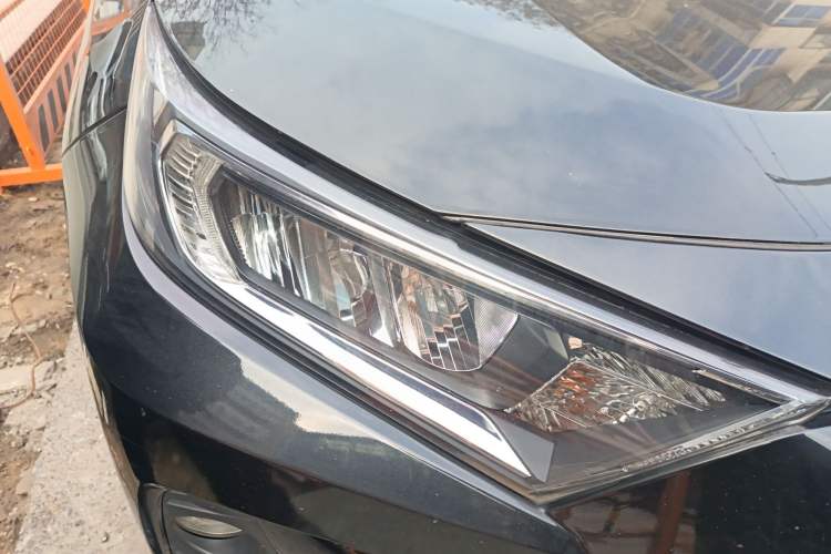 Used Toyota RAV4 2021 2.0L CVT Two-Wheel Drive Urban Edition
