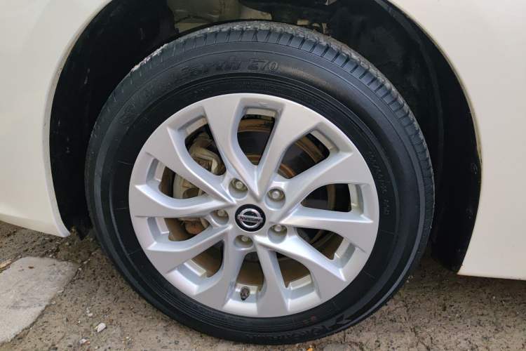 Used Nissan Sylphy 2019 Classic 1.6XL CVT Luxury Edition Left Front Wheel Hub