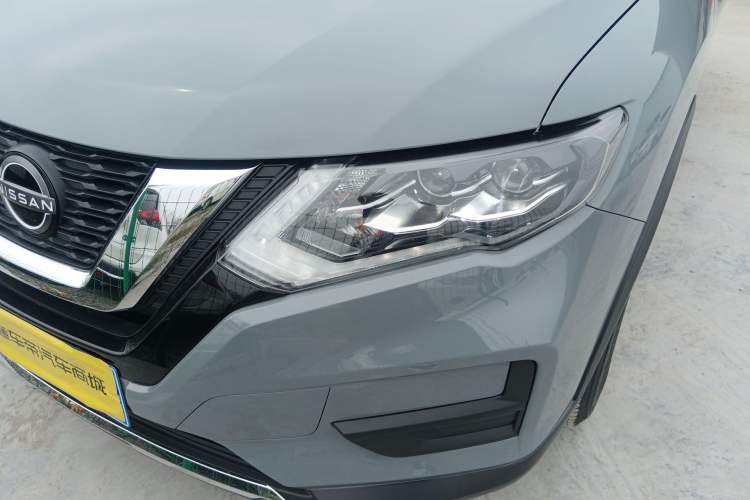 Used Nissan X-Trail 2025 Honor 2.0L Two-Wheel Drive Leading Edition Left Front Headlight