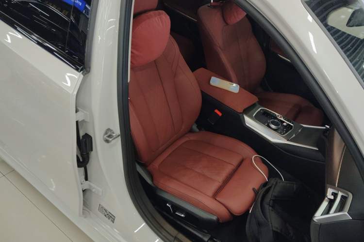 Used BMW 3 Series 2025 330Li M Sport Shadowline Package