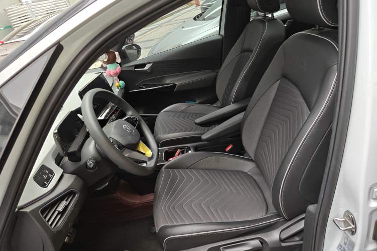 Used Volkswagen ID.3 2022 Active Pure Intelligent Enjoyment Edition Left Front Seat