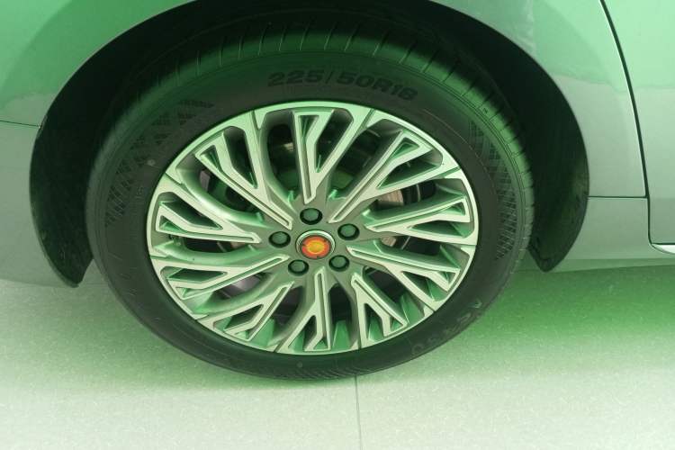 Used Hongqi H5 2023 2.0T Automatic Smart Connect Flagship Edition