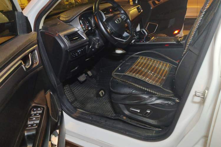 Used Geely Auto Emgrand GL New Energy 2019 1.5T DCT Zhiyue Model Driver Seat