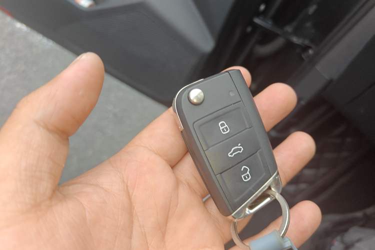 Used Volkswagen Tayron X 2020 330TSI Two-Wheel Drive Luxury Smart Connectivity Version