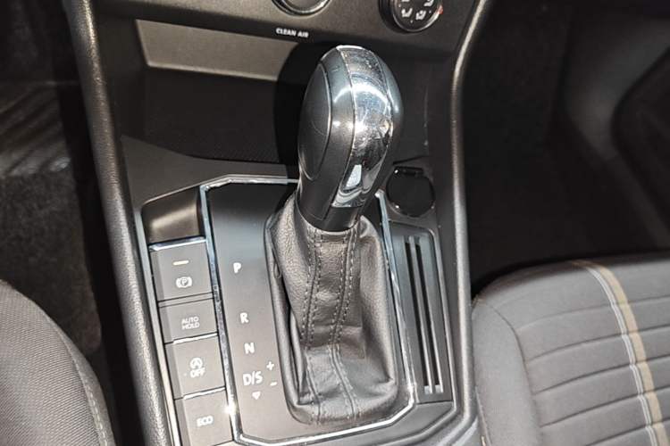 Used Volkswagen Lavida 2022 280TSI DSG Comfort Edition
