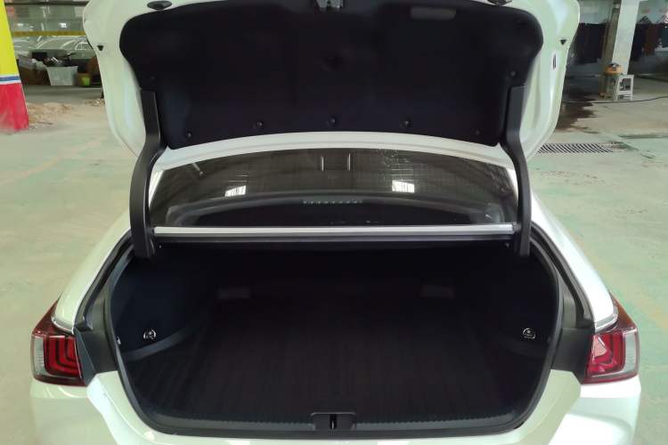 Used Lexus ES 2022 200 Excellence Edition