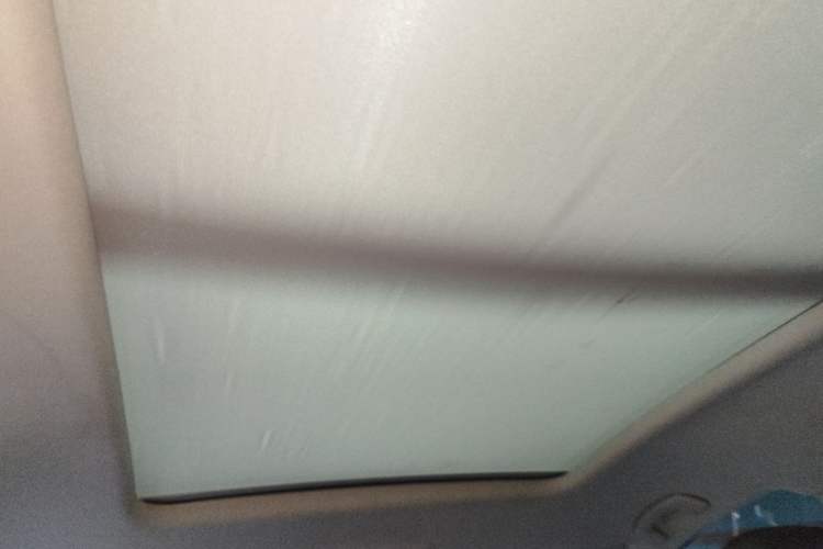 Used Volkswagen Viloran 2020 330TSI Luxury Edition Headliner