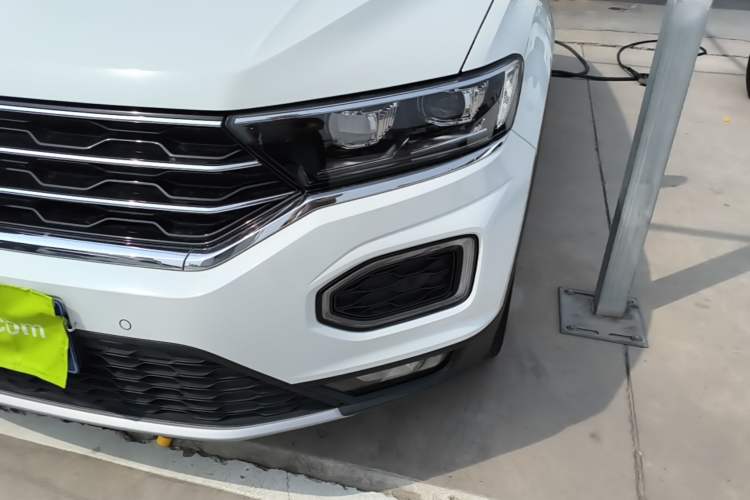 Used Volkswagen T-ROC 2022 280TSI DSG Two-Wheel Drive Comfort PLUS Left Front Headlight