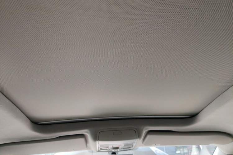 Used Volkswagen Sharan 2013 2.0 TSI Standard Model
