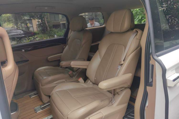 Used Buick GL8 2017 ES 28T Luxury Model China V Standard