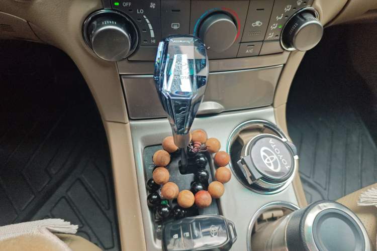 Used Toyota Highlander 2012 2.7L Two-Wheel Drive 7-Seater Elite Edition