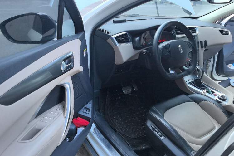 Used DS 6 2016 1.6T Prestige Edition THP160