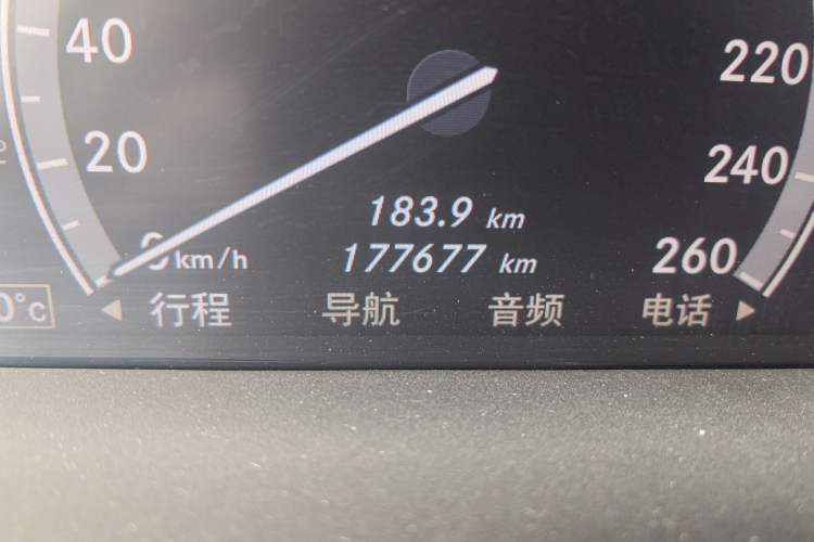 Used Mercedes-Benz S-Class 2011 S 500 L CGI 4MATIC
